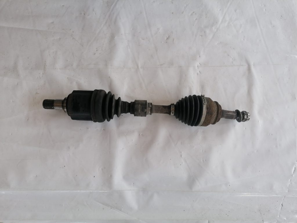 Pusass priekšēja labā priekš CITROEN C-CROSSER 2009