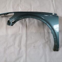 Priekšējais kreisais spārns priekš VOLVO C30 2008 TURQUOISE