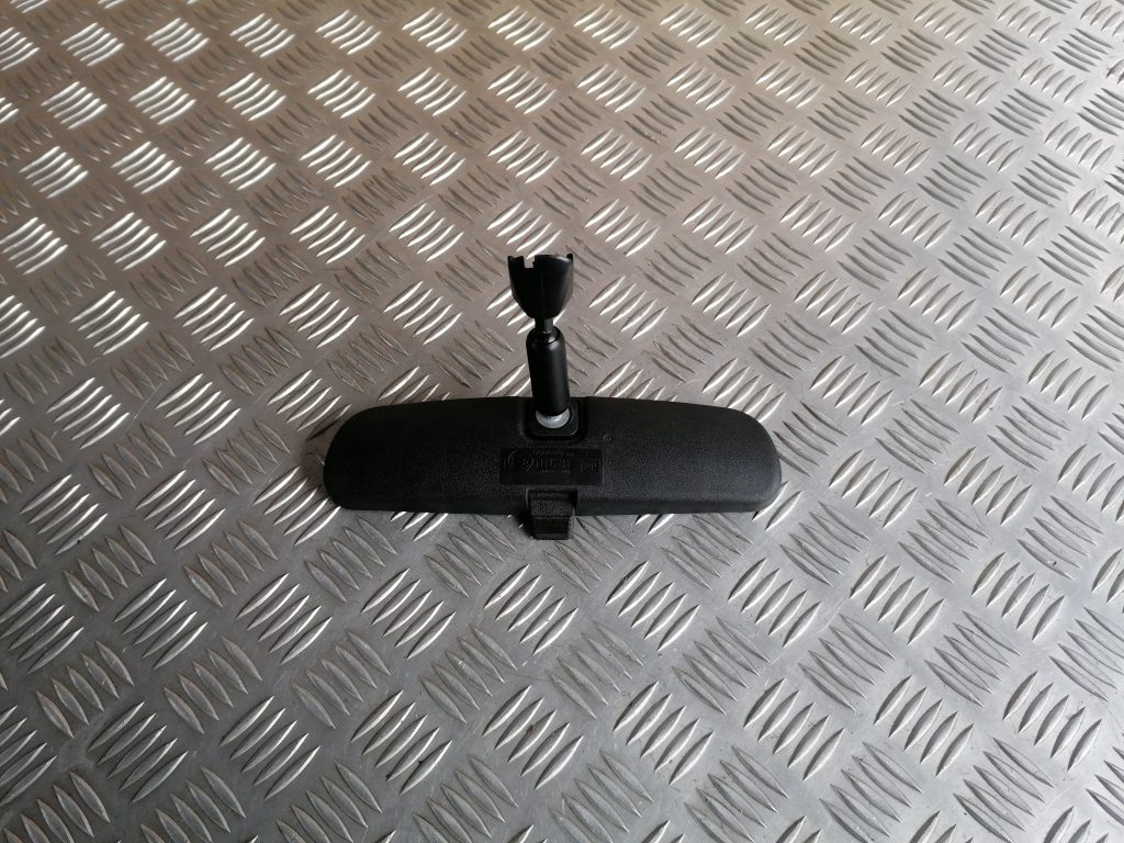 Salona atpakaļskata spogulis priekš Subaru Forester 2001 2 Salona atpakaļskata spogulis priekš Subaru Forester 2001