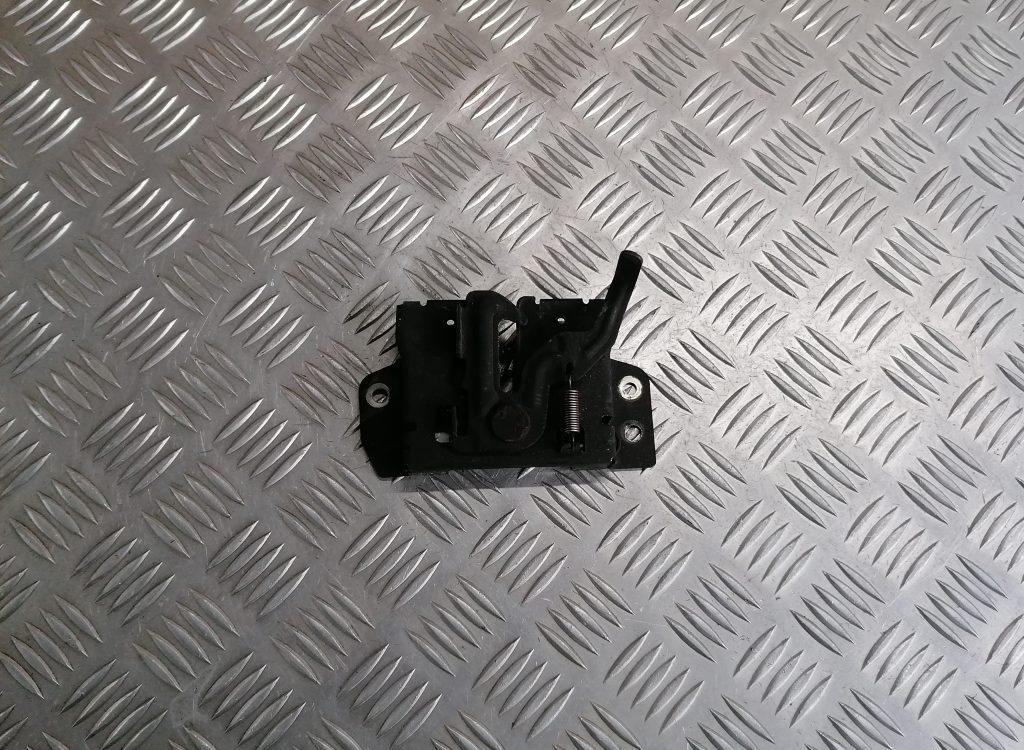 Pārsega slēdzene priekš CITROEN C-CROSSER 2009