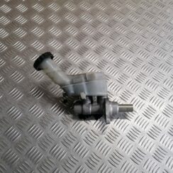 Bremžu pastiprinātāja galvenais cilindrs priekš CITROEN C-CROSSER 2009