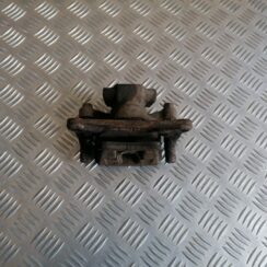 Aizmugurējais labais suports priekš CITROEN C-CROSSER 2009