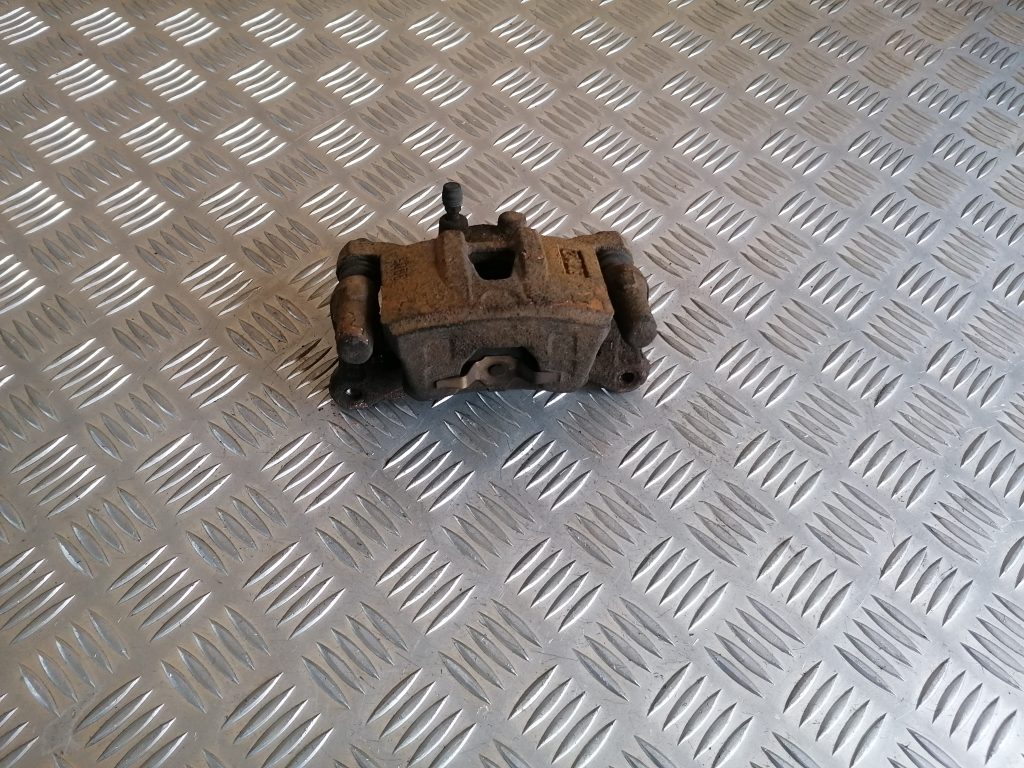 Priekšējais kreisais suports priekš CITROEN C-CROSSER 2009