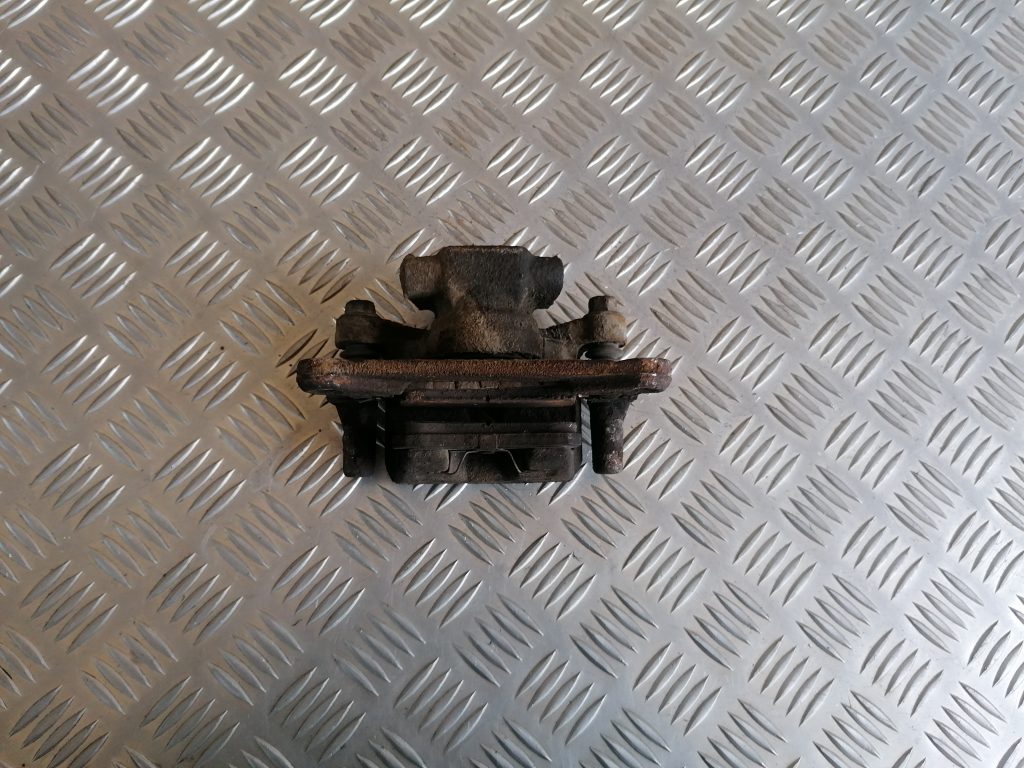 Priekšējais kreisais suports priekš CITROEN C-CROSSER 2009