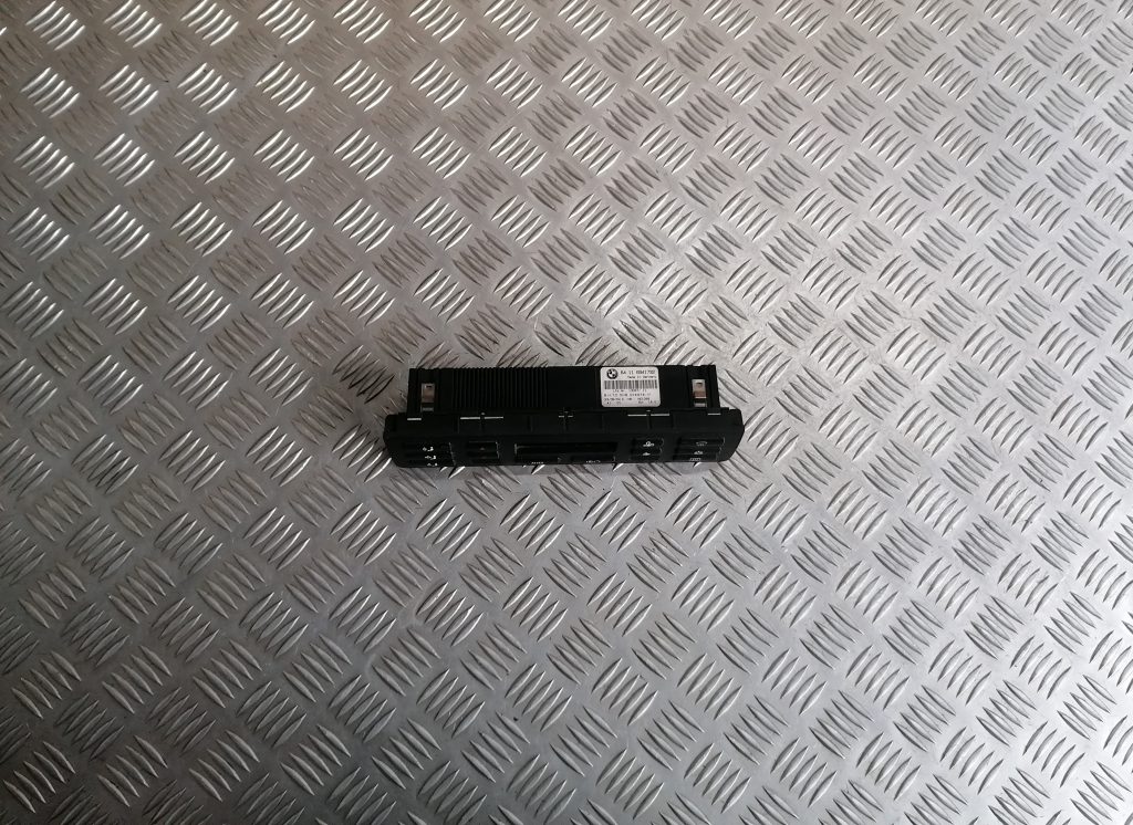 Klimata kontroles bloks priekš BMW 320D E46 2004 TOURING
