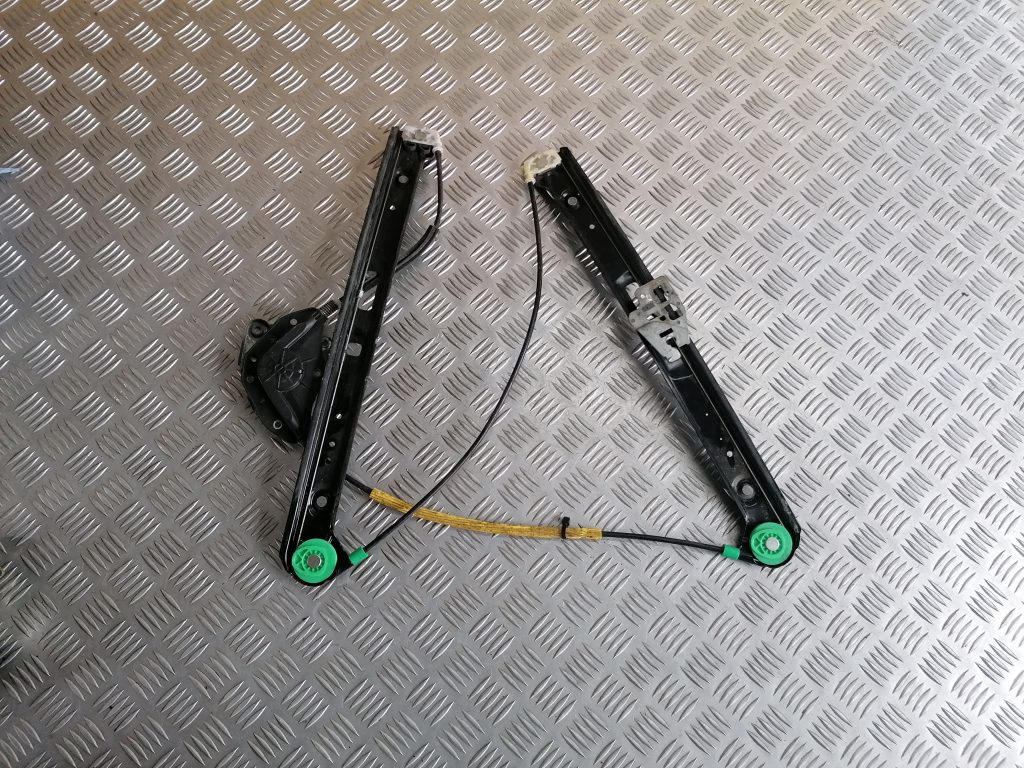 Stikla pacelšanas mehānisms aizmugurējais labais priekš BMW 320D E46 2004 TOURING