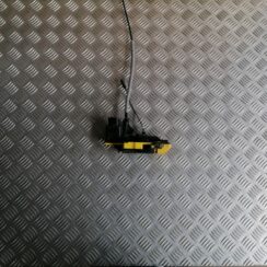 Aizmugurējo kreiso durvju slēdzene priekš VOLVO XC70 2007