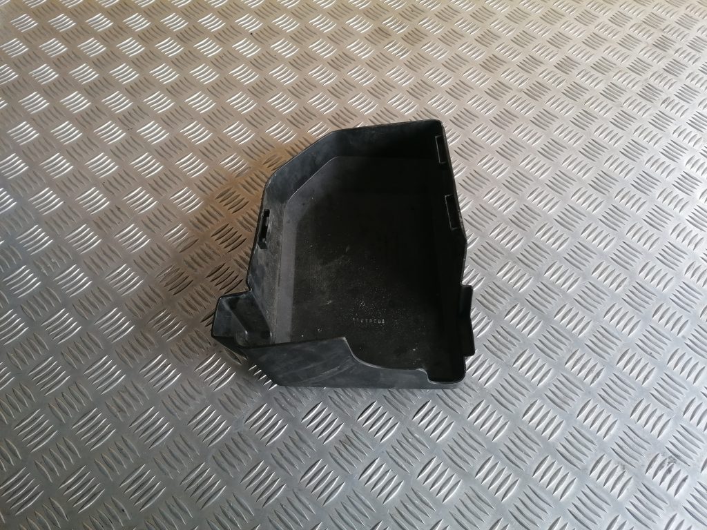 Gaisa filtra korpusa vāks priekš VOLVO XC70 2007