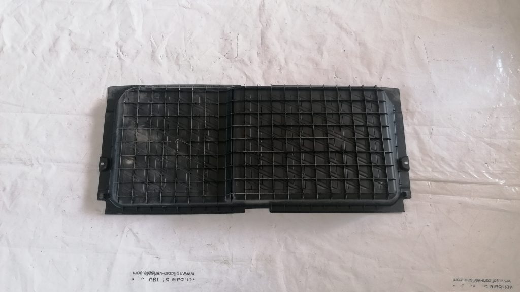 Instrumentu kaste priekš VOLVO XC70 2007 2 Instrumentu kaste priekš VOLVO XC70 2007