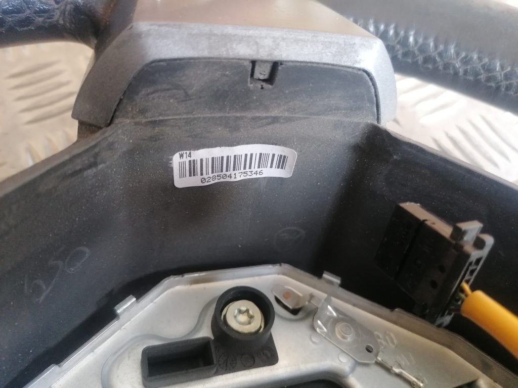 Stūre priekš OPEL ASTRA H 2005