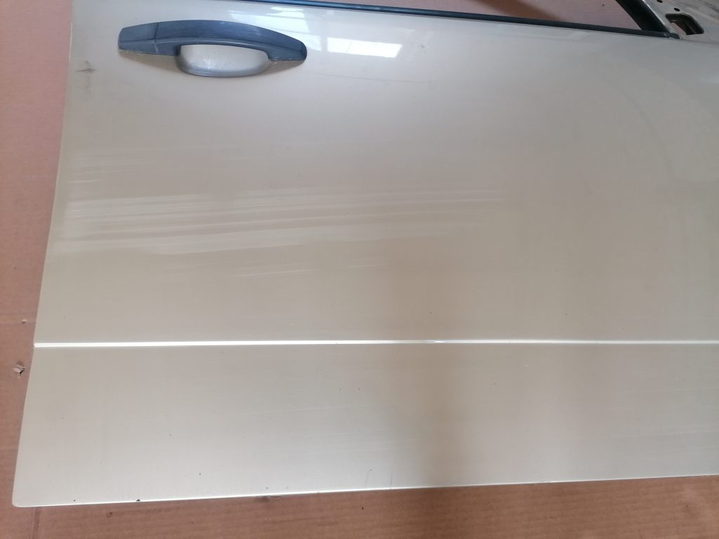 Priekšējās labās durvis priekš OPEL ASTRA H 2005