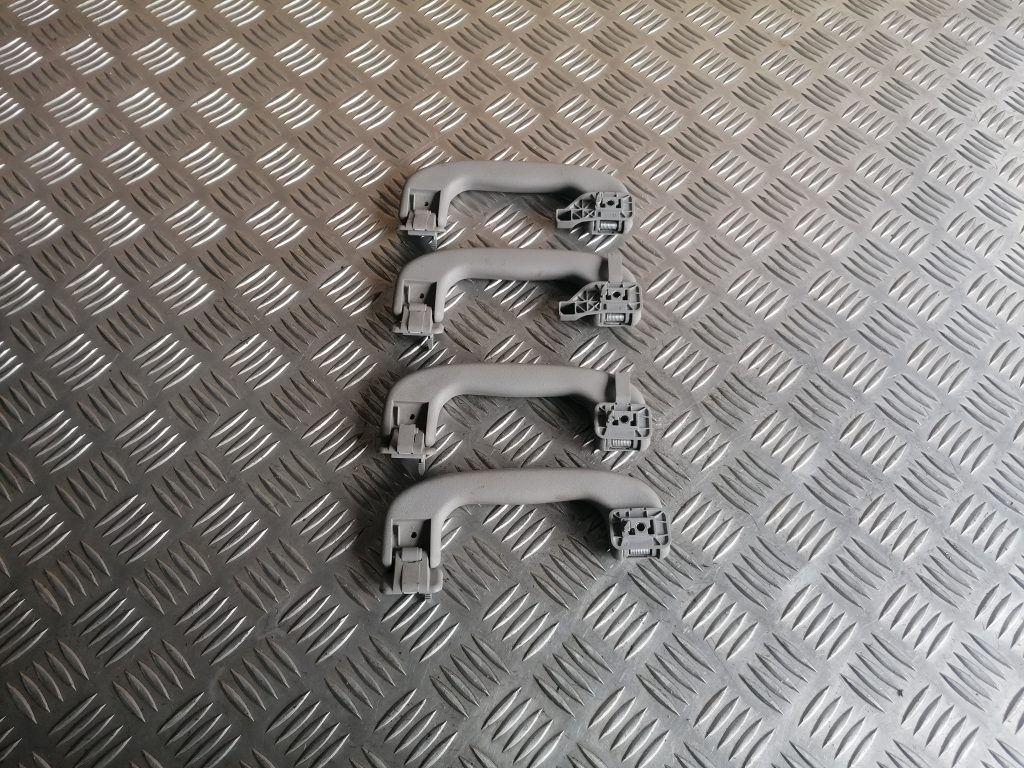 Salona rokturis griestos priekš OPEL ASTRA H 2005 2 Salona rokturis griestos priekš OPEL ASTRA H 2005