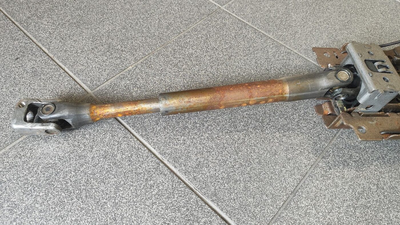 Stūres statne priekš VW TOURAN 2005 7 Stūres statne priekš VW TOURAN 2005