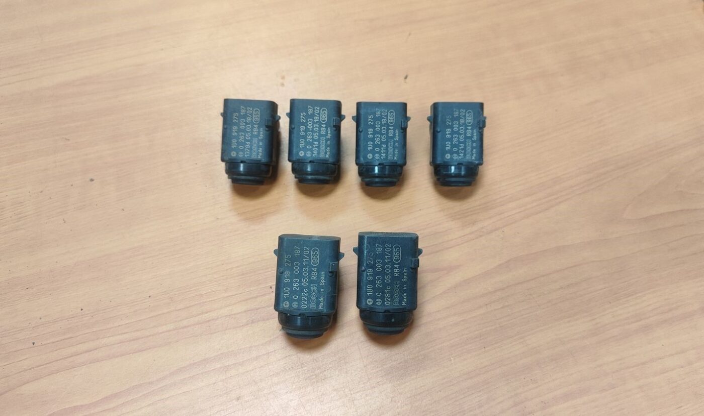 Parkošanās devējs priekš VW PHAETON 2005 1 Parkošanās devējs priekš VW PHAETON 2005