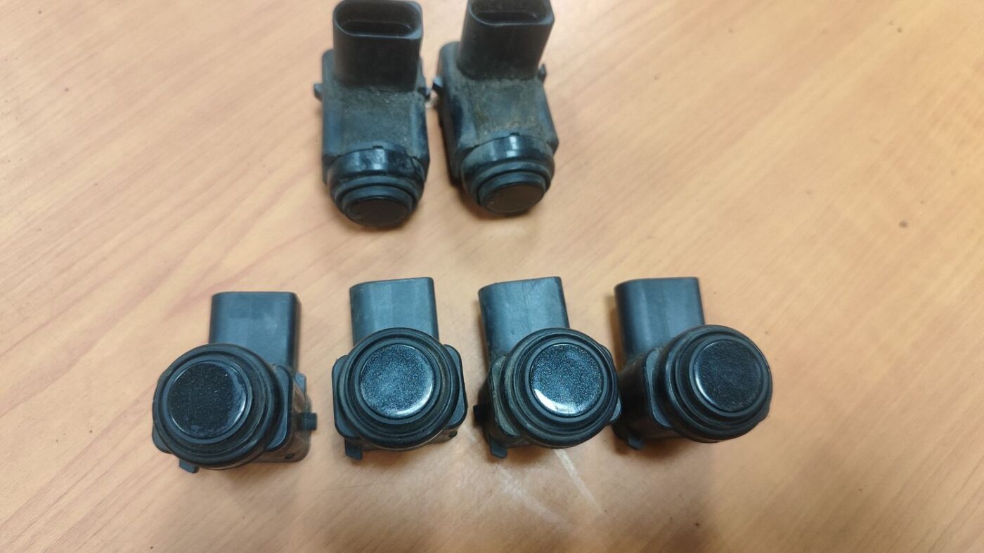 Parkošanās devējs priekš VW PHAETON 2005 4 Parkošanās devējs priekš VW PHAETON 2005