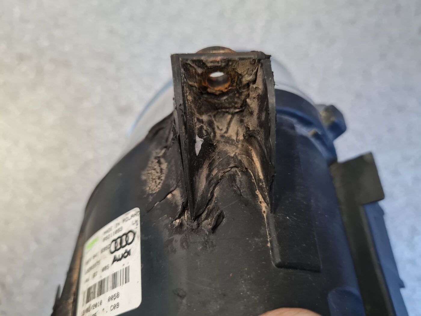 Miglas lukturis priekšā pa kreisi priekš AUDI A4 2008 AVANT