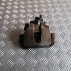 Priekšējais kreisais suports priekš VOLVO C30 2008 SILVER