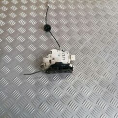 Priekšējo labo durvju slēdzene priekš AUDI A4 2008 AVANT