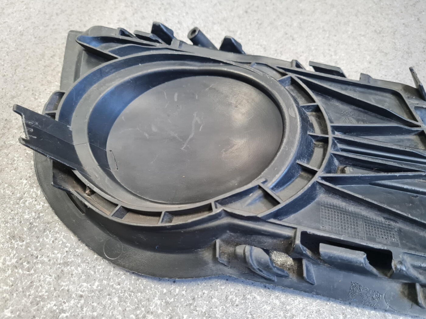 Miglas luktura reste, pa kreisi priekš VW Tiguan 2007-2016 5N0853665