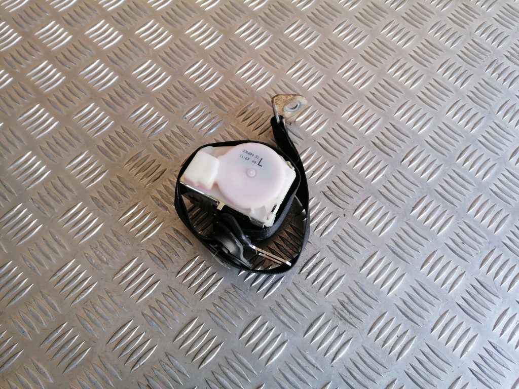 Aizmugurējā kreisa drošības josta priekš OPEL ZAFIRA 2004 1 Aizmugurējā kreisa drošības josta priekš OPEL ZAFIRA 2004