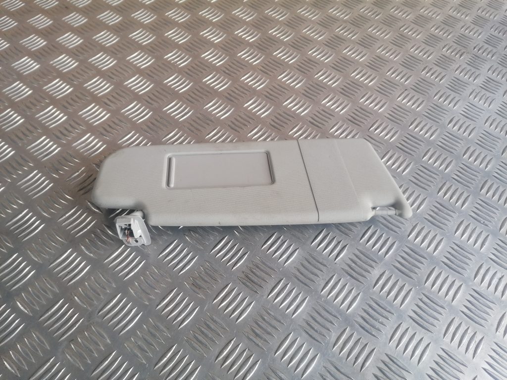 Saules aizsargs priekš VW GOLF VARIANT 2012