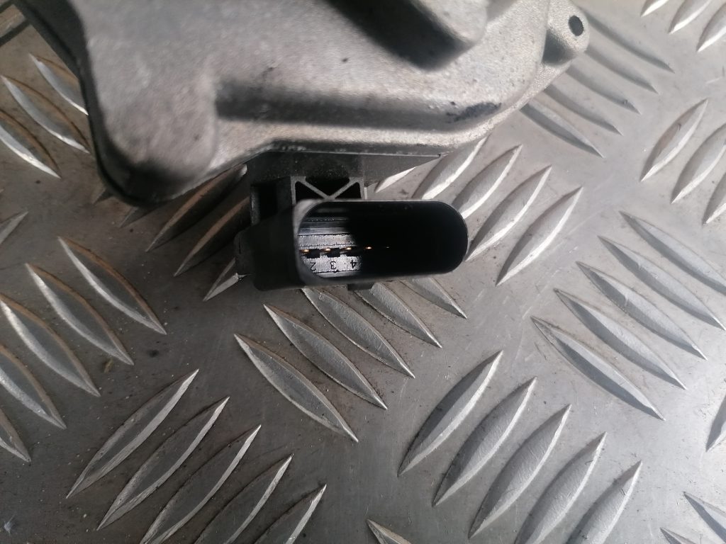 Droseļvārsts priekš VW GOLF VARIANT 2012 3 Droseļvārsts priekš VW GOLF VARIANT 2012