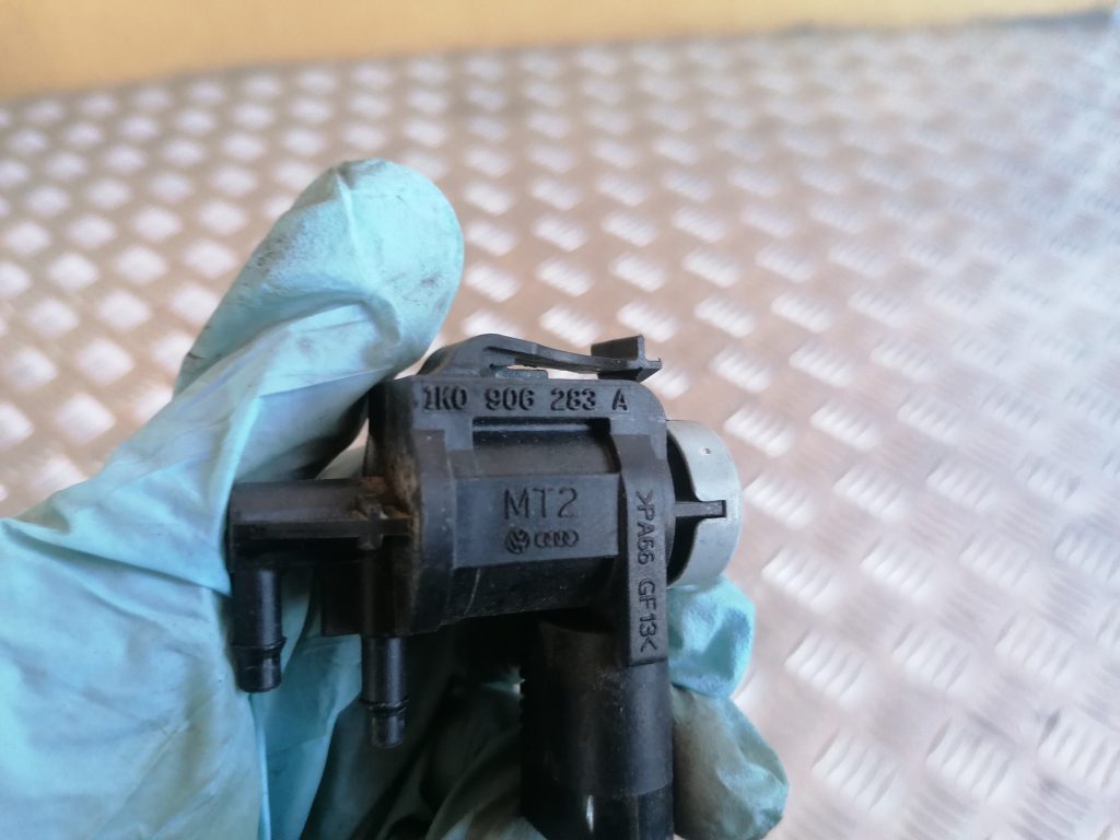 Solenoīda vakuuma vārsts priekš VW GOLF VARIANT 2012