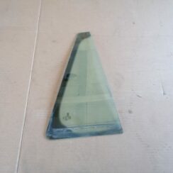 Labo durvju stūra stikls priekš VW GOLF VARIANT 2012