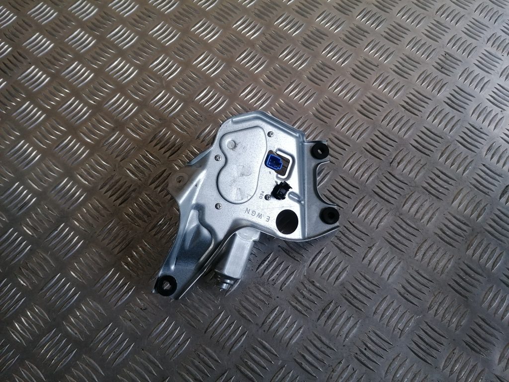 Aizmugurējā stikla tīrītāja motors priekš SUBARU LEGACY 2009