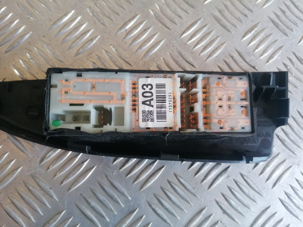 Šofera durvju slēdža pogas priekš SUBARU LEGACY 2009 3 Šofera durvju slēdža pogas priekš SUBARU LEGACY 2009