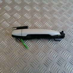 Aizmugurējāis labais durvju rokturis priekš SUBARU LEGACY 2009