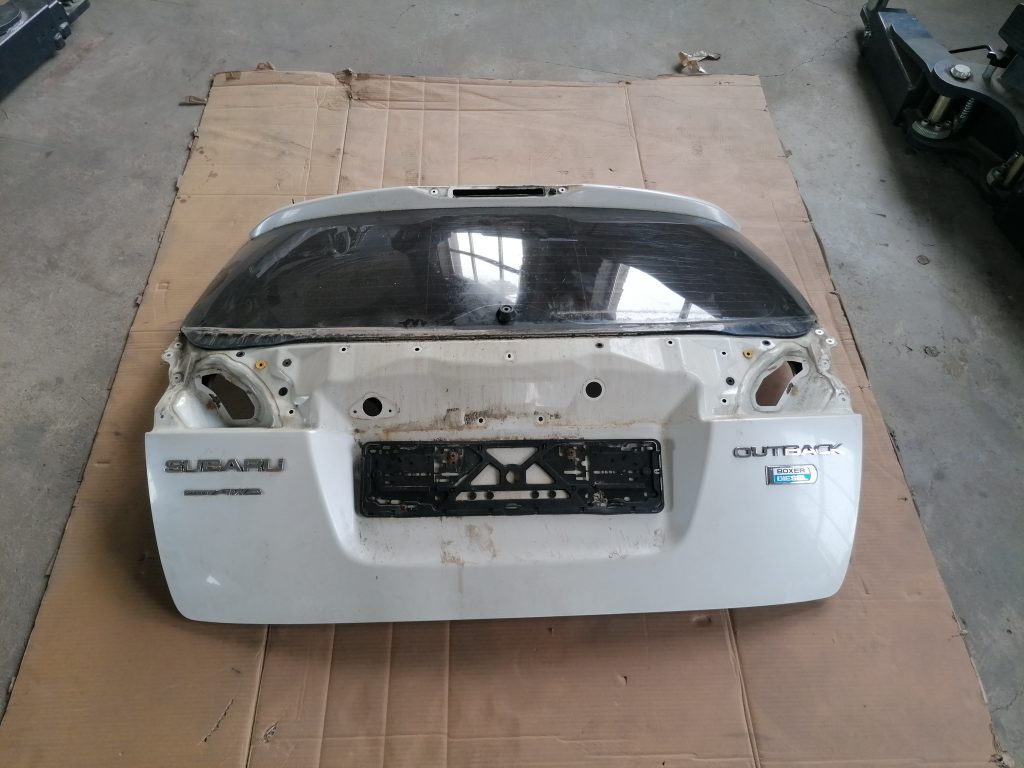 Bagāžnieka vāks priekš SUBARU LEGACY 2009