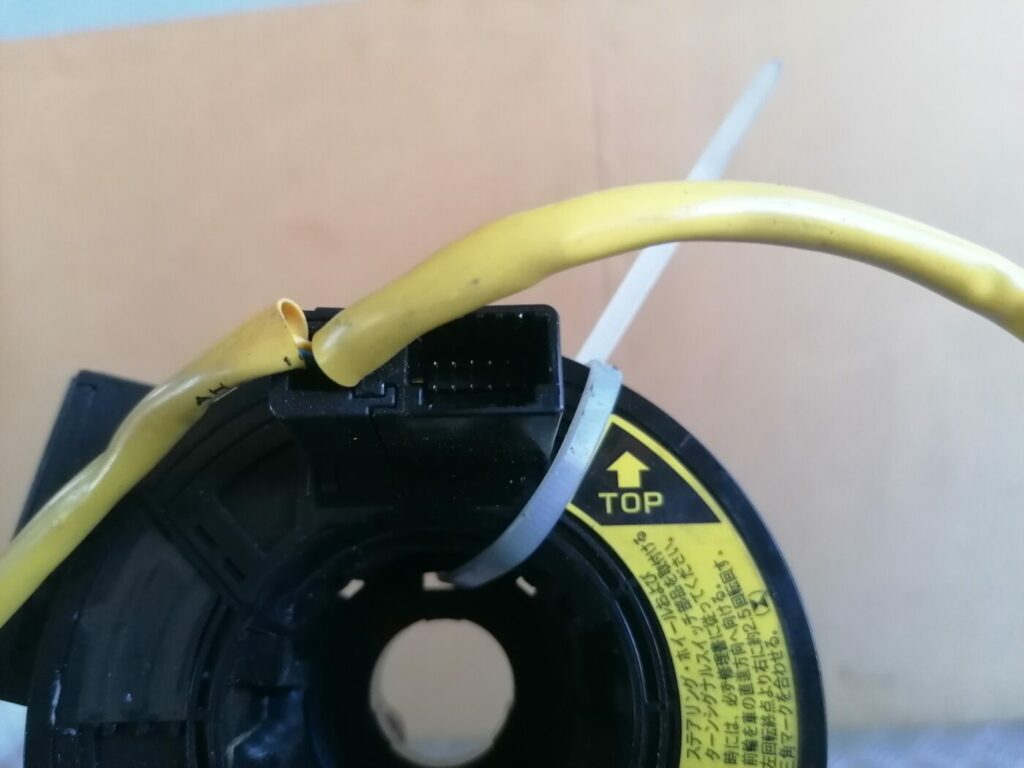 Drošības spilvena slīdgredzens priekš TOYOTA AVENSIS 2007