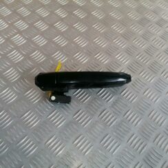 Aizmugurējais kreisais durvju rokturis priekš TOYOTA AVENSIS 2007