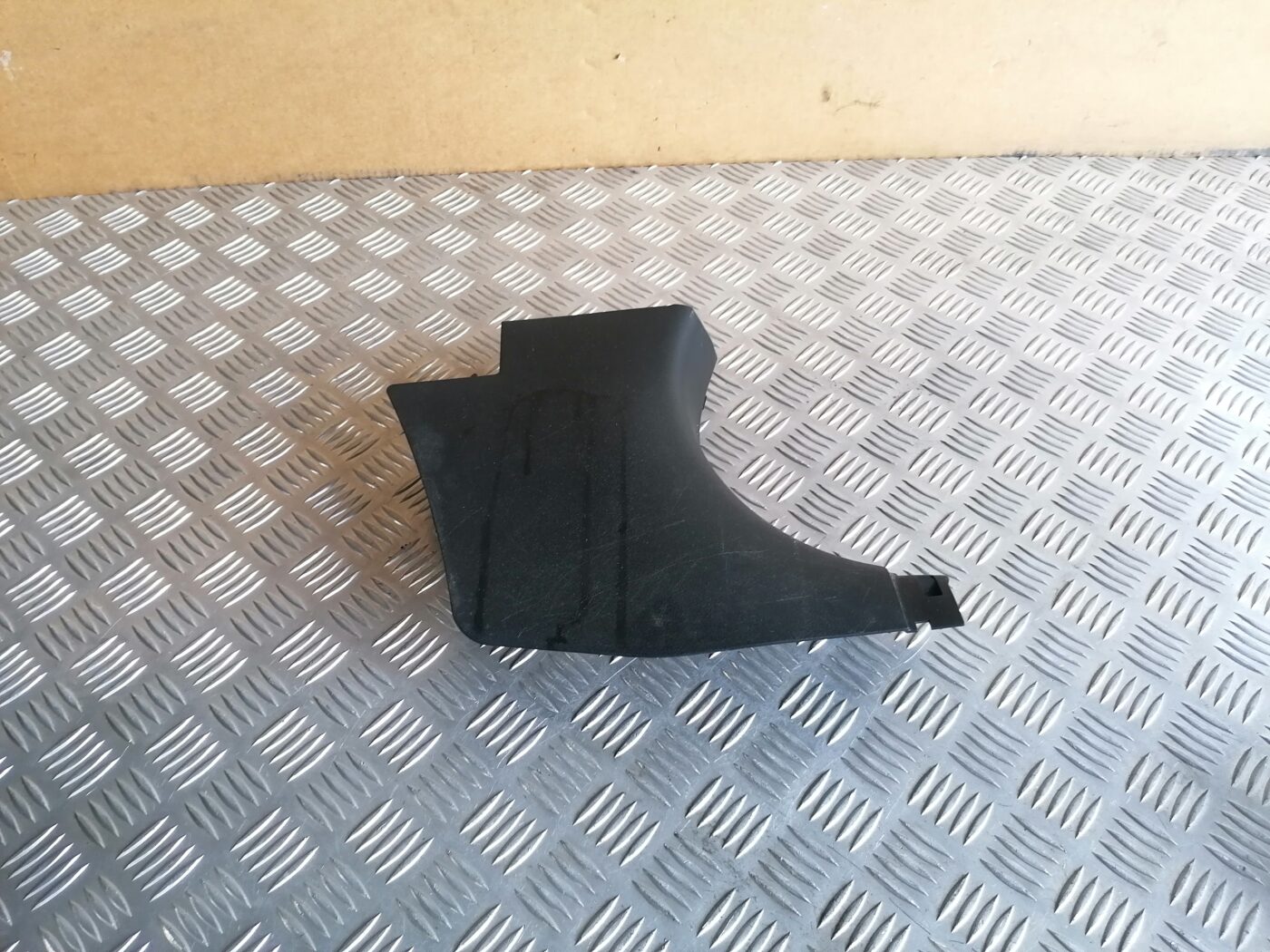 Sliekšņa priekšēja laba uzlika (salonā) priekš HONDA ACCORD 2007 YR562P 1 Sliekšņa priekšēja laba uzlika (salonā) priekš HONDA ACCORD 2007 YR562P