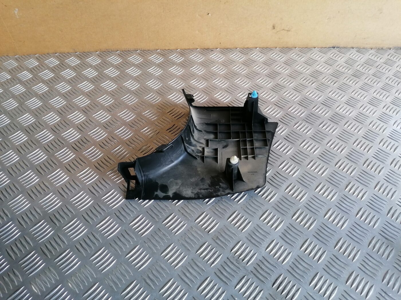 Sliekšņa priekšēja laba uzlika (salonā) priekš HONDA ACCORD 2007 YR562P 2 Sliekšņa priekšēja laba uzlika (salonā) priekš HONDA ACCORD 2007 YR562P