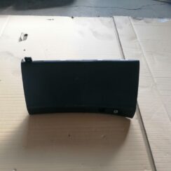 Mantu glabāšanas nodalījums pasažiera pusē priekš HONDA ACCORD 2007 YR562P