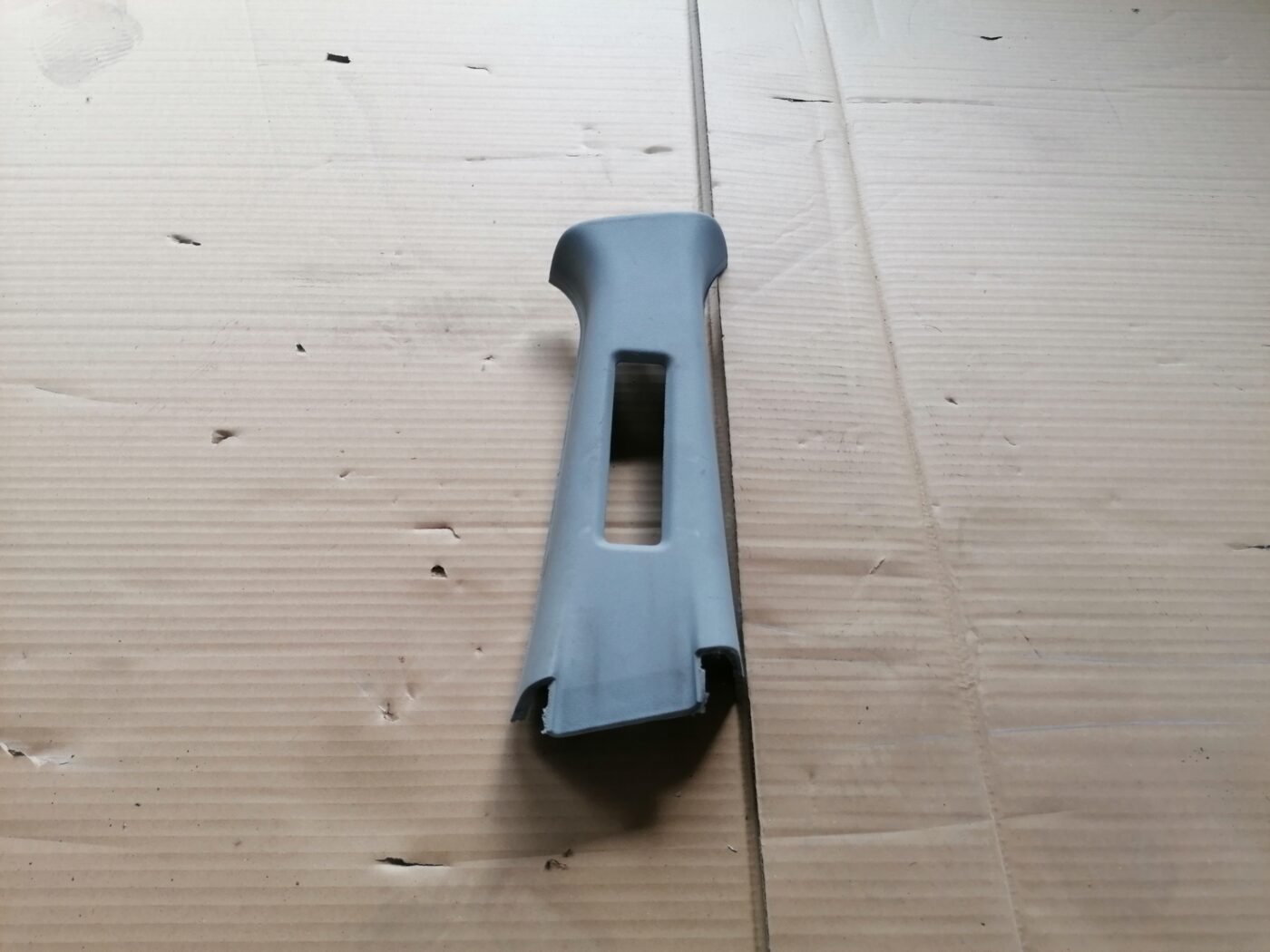 Vidējas salona statnes apdare priekš HONDA ACCORD 2007 YR562P 1 Vidējas salona statnes apdare priekš HONDA ACCORD 2007 YR562P