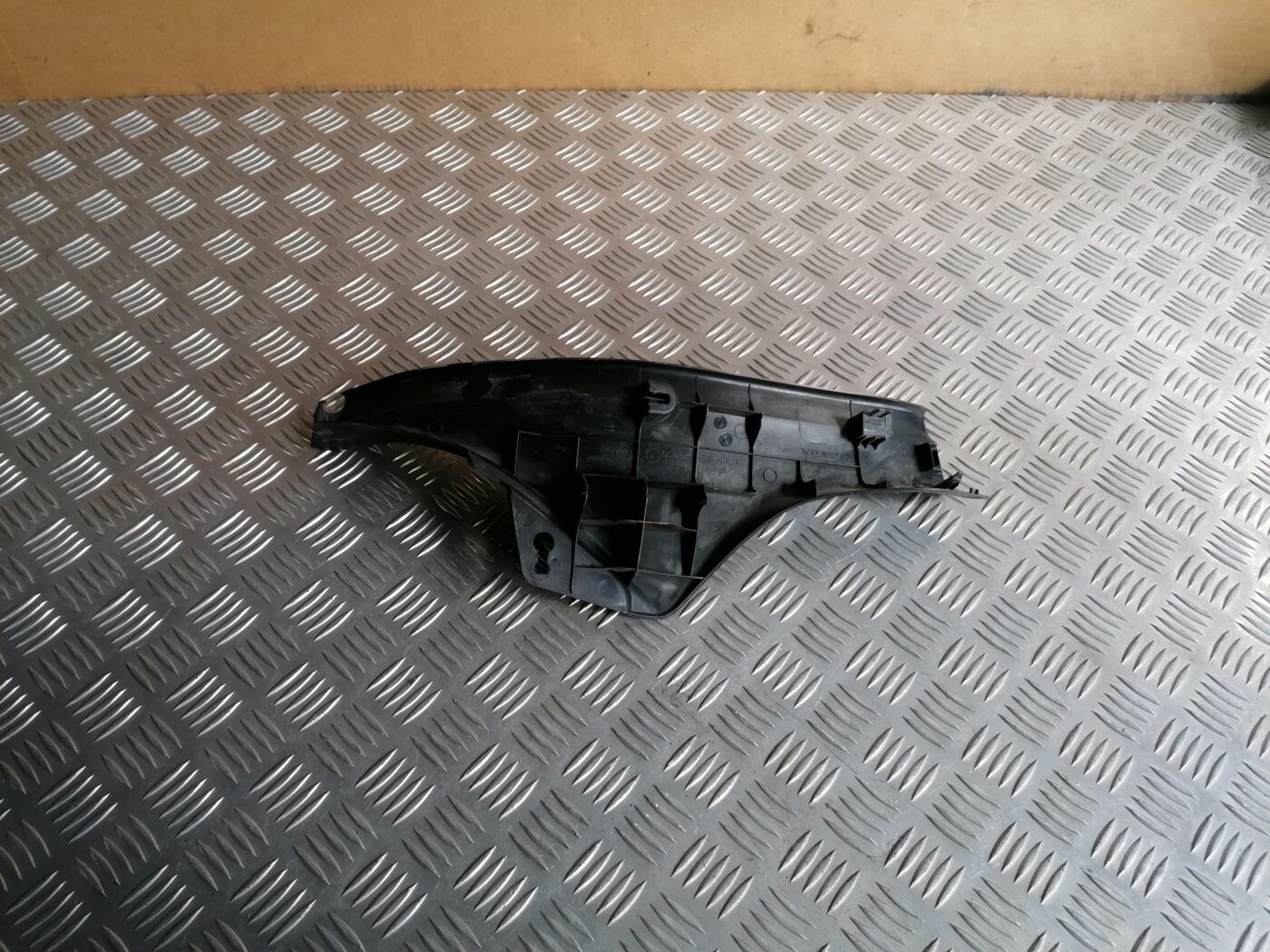 Sliekšņa aizmugurēja laba uzlika (salonā) priekš HONDA ACCORD 2007 YR562P