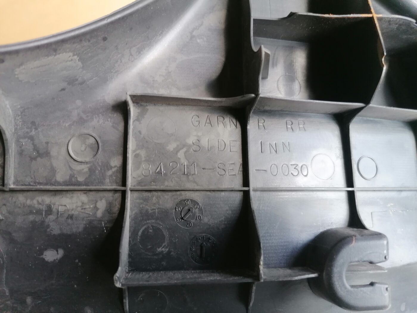 Sliekšņa aizmugurēja laba uzlika (salonā) priekš HONDA ACCORD 2007 YR562P