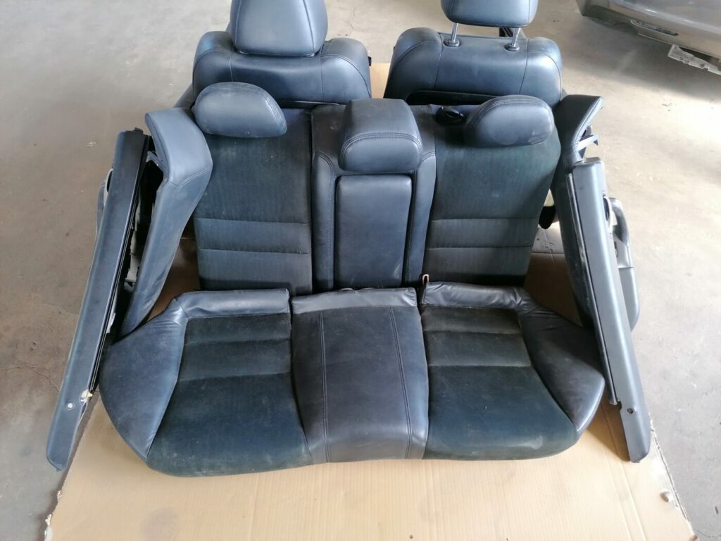 Sēdekļu komplekts priekš HONDA ACCORD 2007 YR562P 4 Sēdekļu komplekts priekš HONDA ACCORD 2007 YR562P