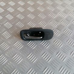 Salona durvju rokturis, priekšējais kreisais priekš HONDA CR-V 2006