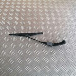 Aizmugurējā loga tīrītāja slotiņa priekš HONDA CR-V 2006