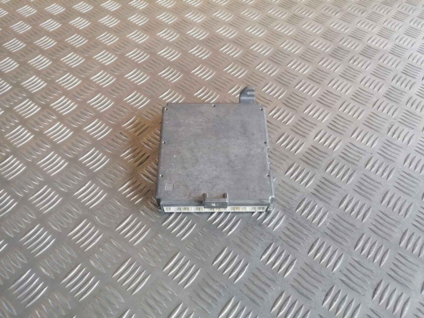 Dzinēja vadības bloks priekš HONDA CR-V 2006