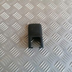 Priekšējā labā sēdekļa sliežu apdare priekš HONDA CR-V 2006