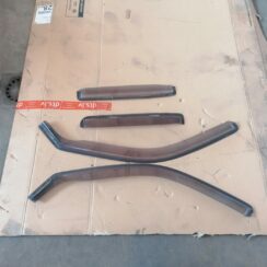 Durvju moldingu komplekts priekš HONDA CR-V 2006