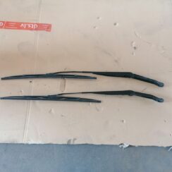 Vējstikla slotu turētāju komplekts priekš HONDA CR-V 2006