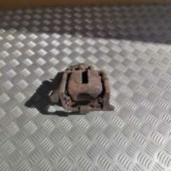 Aizmugurējais kreisais suports priekš AUDI A6 2008