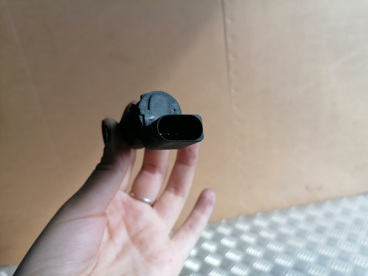 Parkošanās devējs priekš AUDI A6 2008