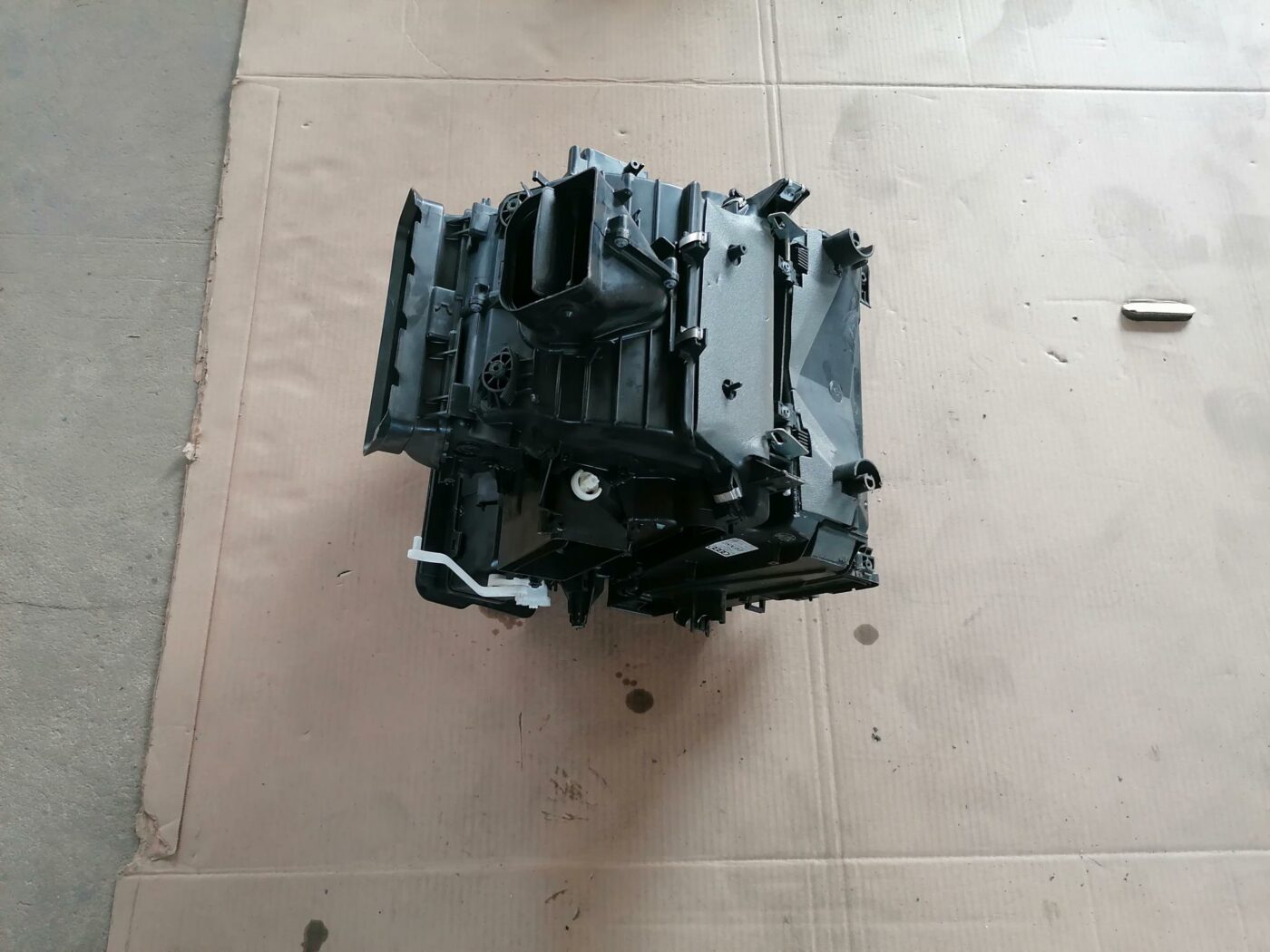 Salona sildītājs priekš AUDI A6 2008